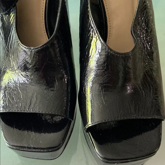 Vince Camuto Black Platform Peep-Toe Sandals- US 8 - Picture 3 of 11